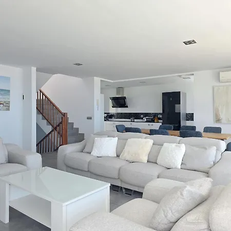 别墅 Karat Pyrite 阿德耶